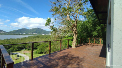 Image 34 - 855206