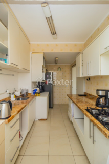 Image 23 - 855272