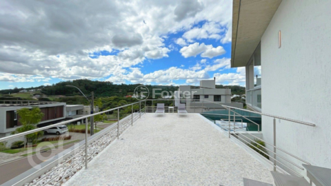 Image 37 - 855795