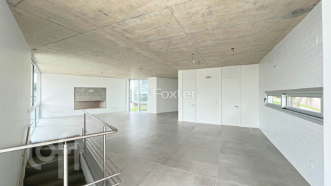 Image 26 - 855795