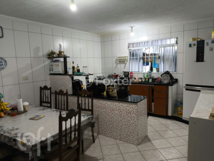 Image 1 - 855925