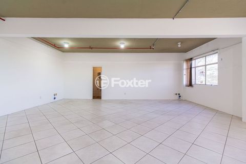 Image 21 - 856062