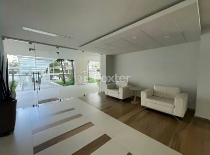 Image 22 - 856681