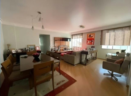 Image 3 - 856681