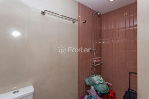 Image 37 - 856952