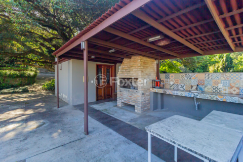 Image 33 - 857366