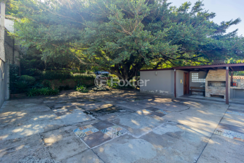 Image 35 - 857366