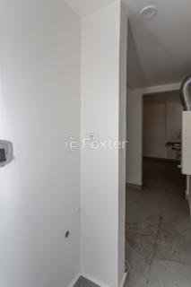 Image 38 - 857895