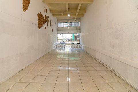 Image 3 - 858053