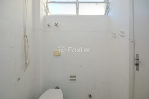 Image 4 - 858193