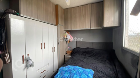 Image 7 - 858335