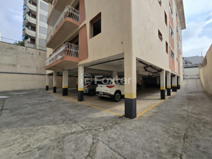 Image 31 - 858354