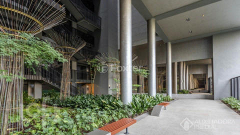 Image 26 - 858482