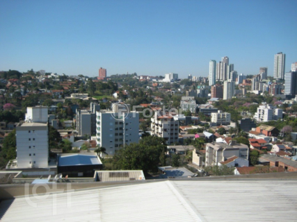 Image 27 - 858498