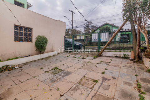 Image 38 - 858545