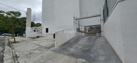 Image 39 - 858636