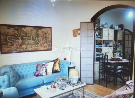 Image 3 - 858695