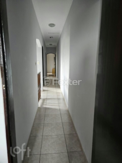 Image 4 - 858828
