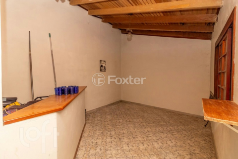 Image 30 - 858934