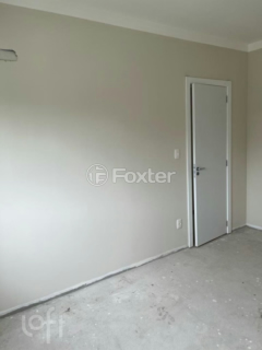 Image 29 - 858946