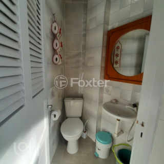 Image 25 - 859282