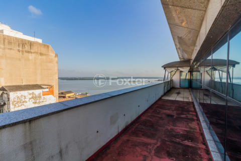 Image 31 - 859618