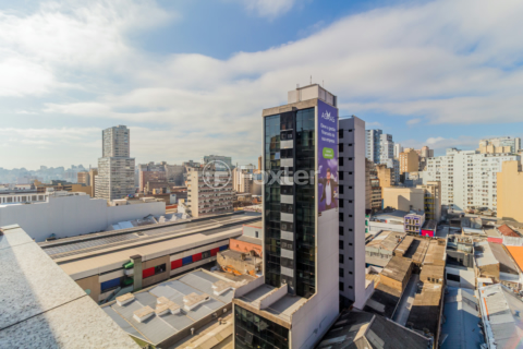 Image 36 - 859618