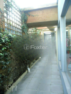 Image 5 - 859781
