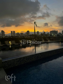 Image 32 - 859944