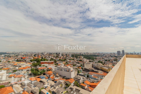 Image 25 - 860978