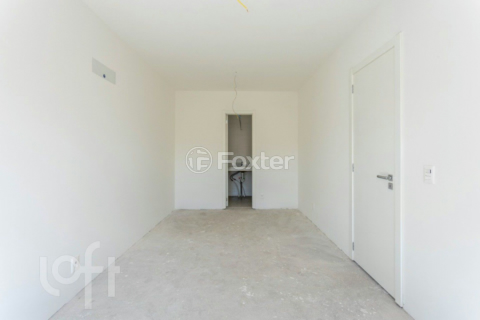 Image 46 - 861044
