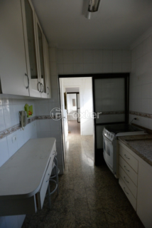 Image 21 - 862141