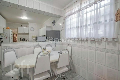 Image 39 - 863112