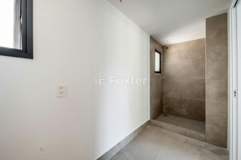 Image 23 - 863418