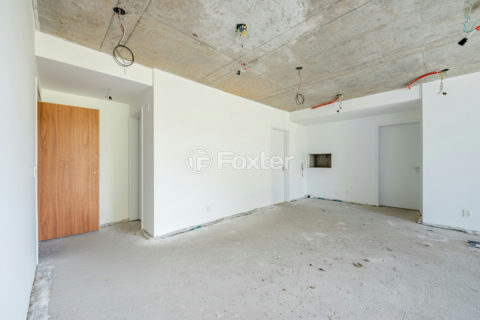 Image 4 - 863418