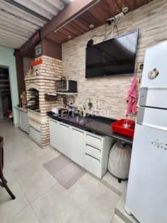Image 22 - 863687