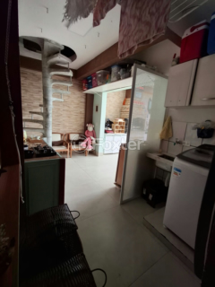 Image 33 - 863687
