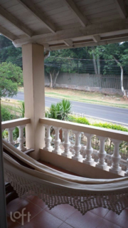 Image 35 - 863775