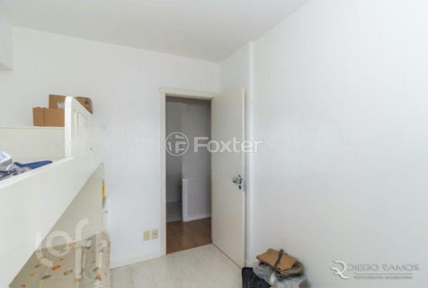 Image 9 - 863920