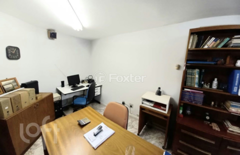 Image 37 - 864634