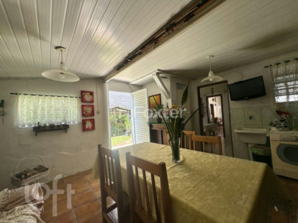 Image 47 - 864731