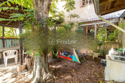Image 29 - 865570