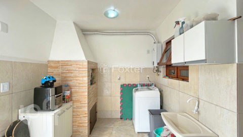 Image 36 - 865644