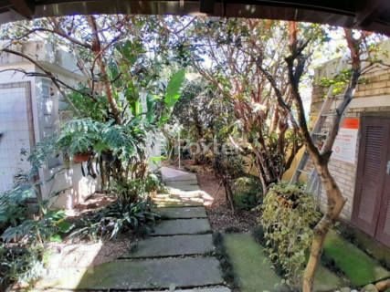 Image 32 - 865647