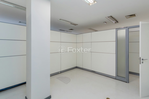 Image 22 - 865666