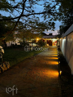 Image 24 - 865678