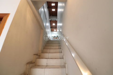 Image 27 - 865849