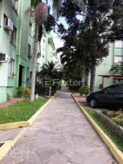 Image 22 - 865935