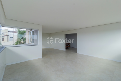 Image 70 - 866233