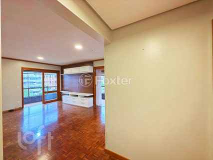Image 7 - 866271